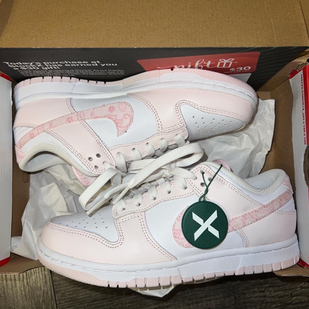 Nike Dunk Low Pink Paisley